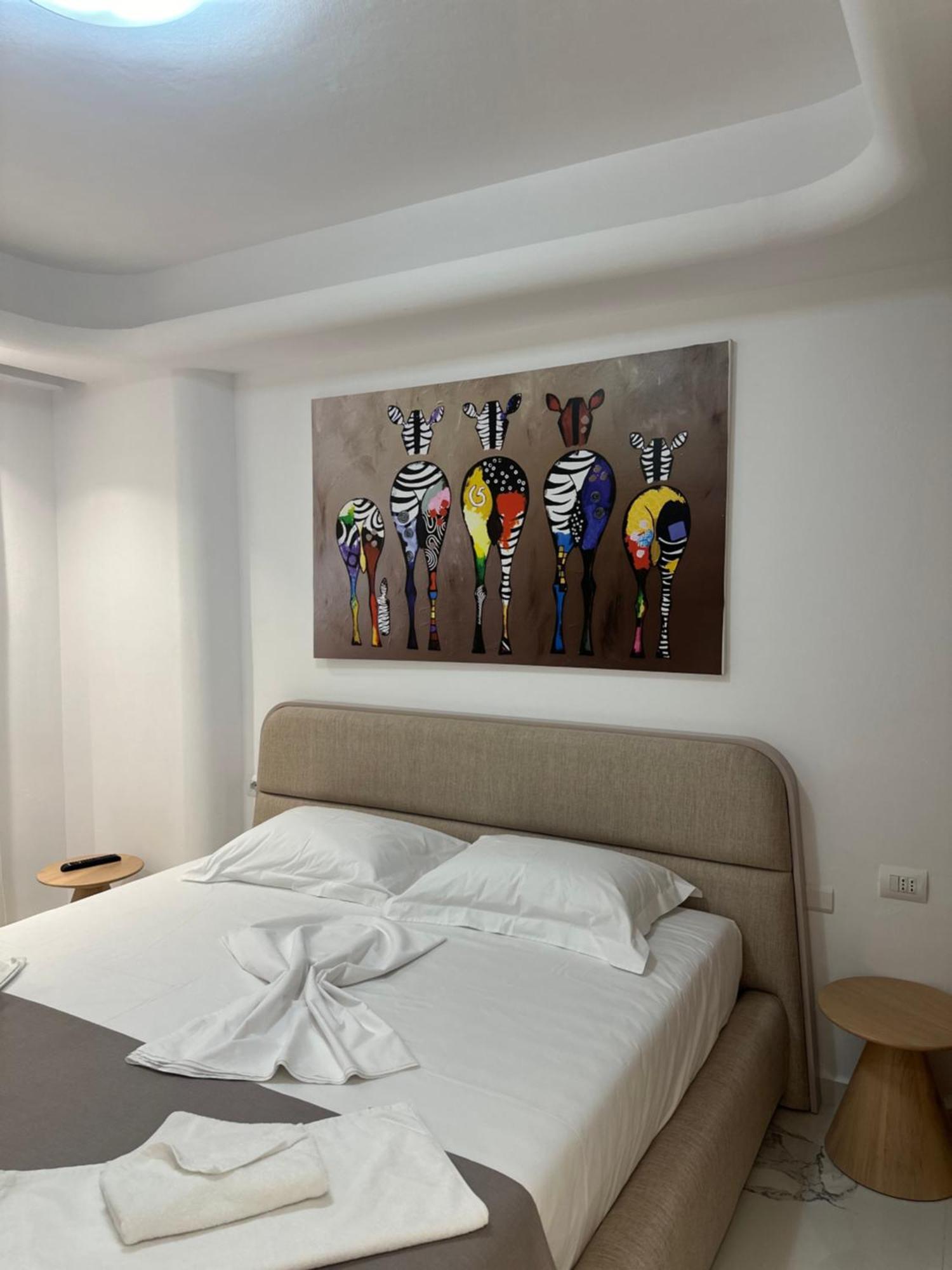 Noon Apartament